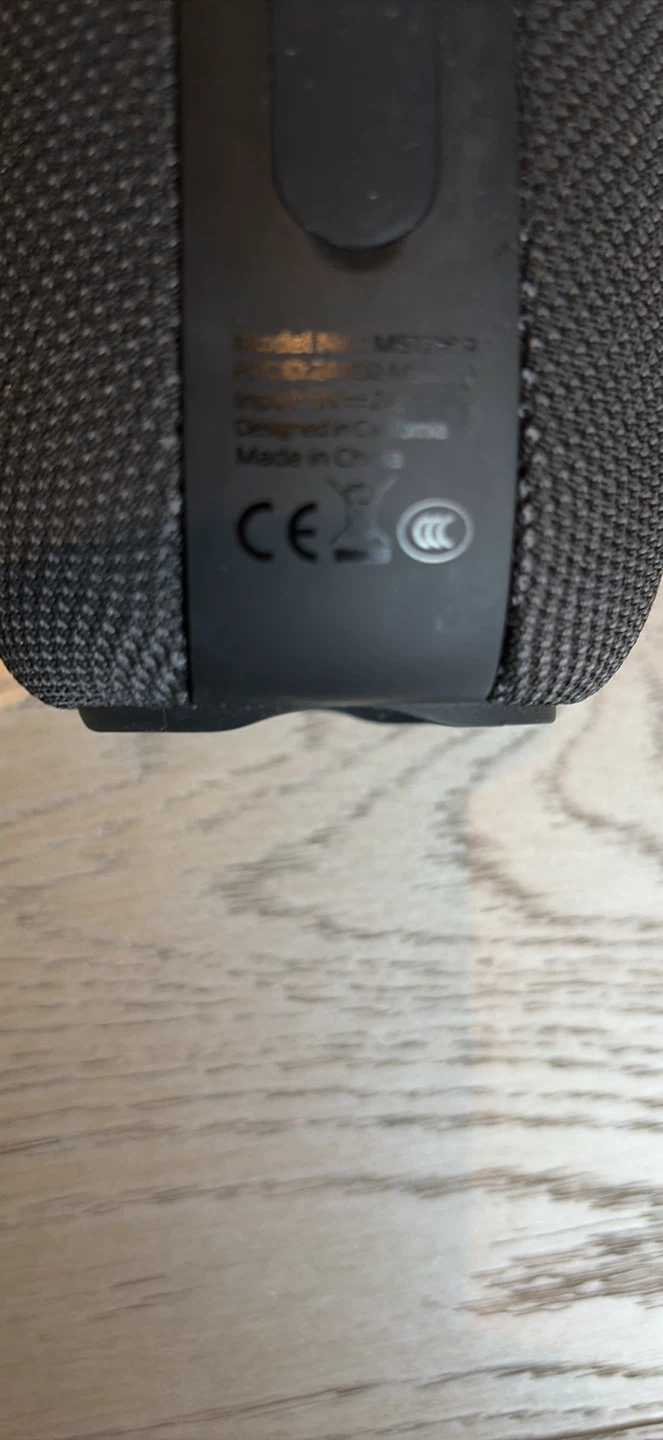 Monster portable Bluetooth speaker - photo 3