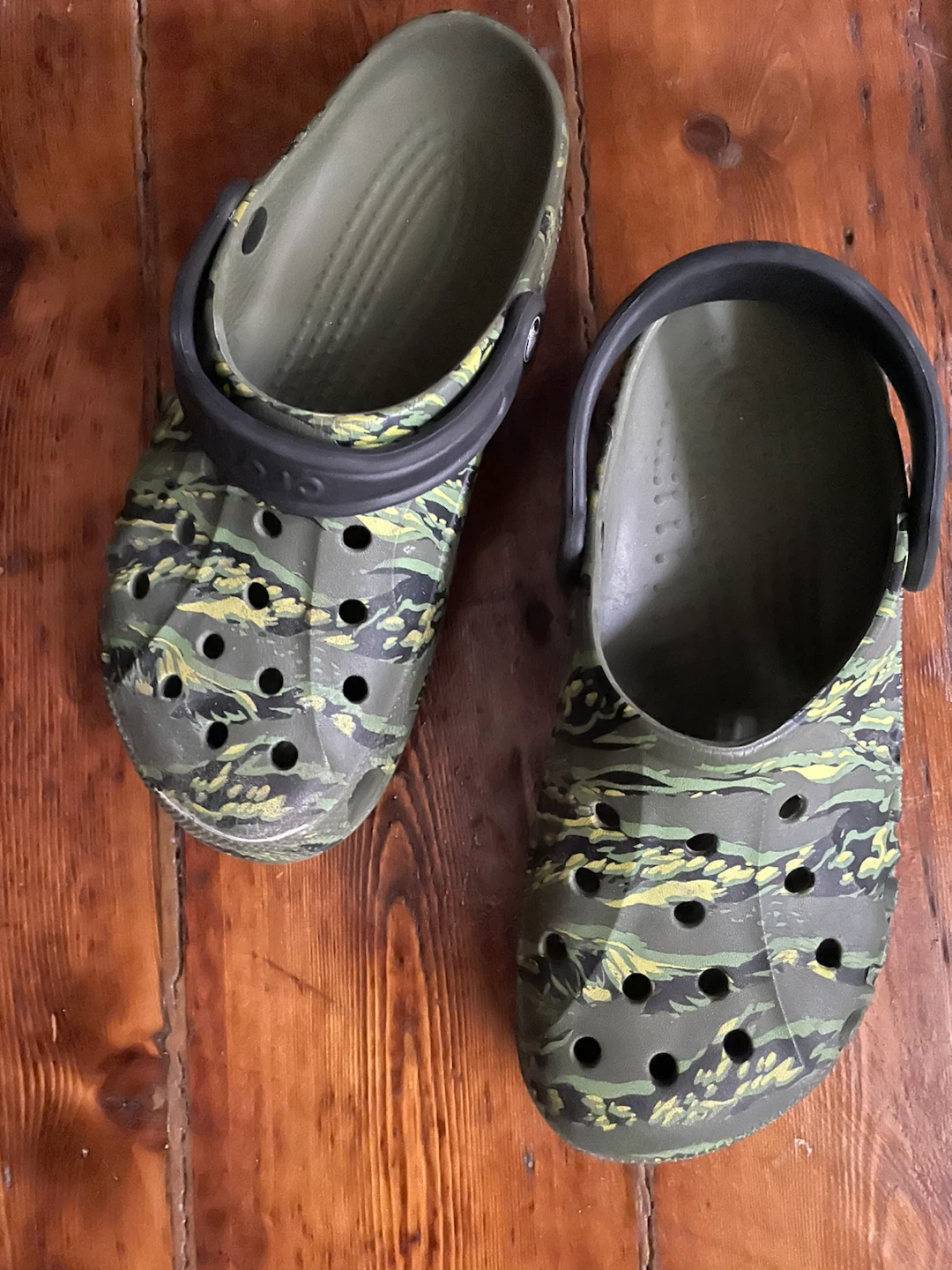 Crocs Camo Clogs Size W10 M8
