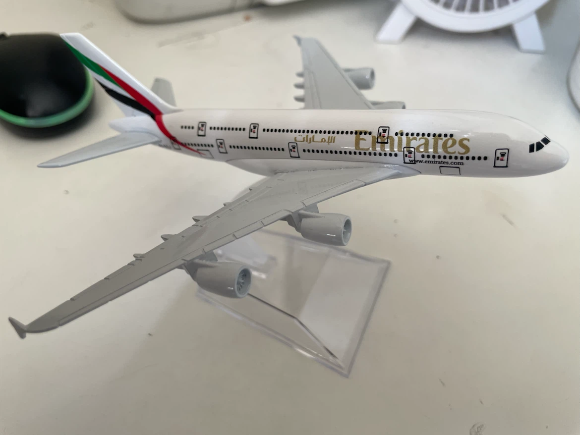 Emirates Airplane Model