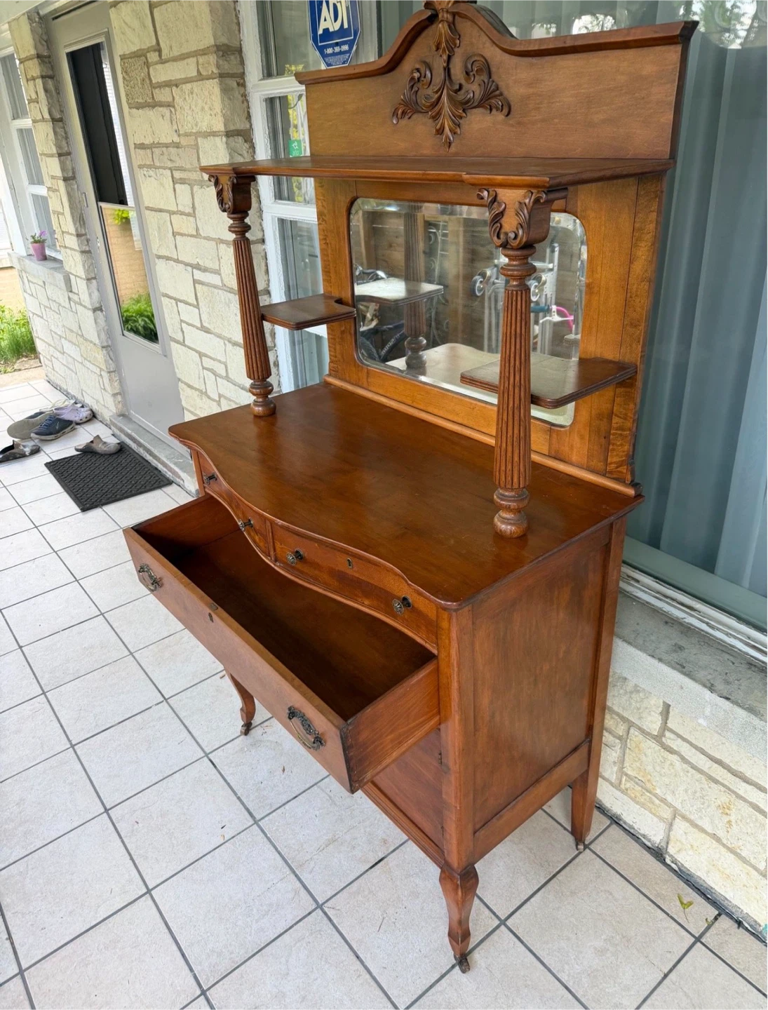 Vintage Dresser with mirror - photo 2