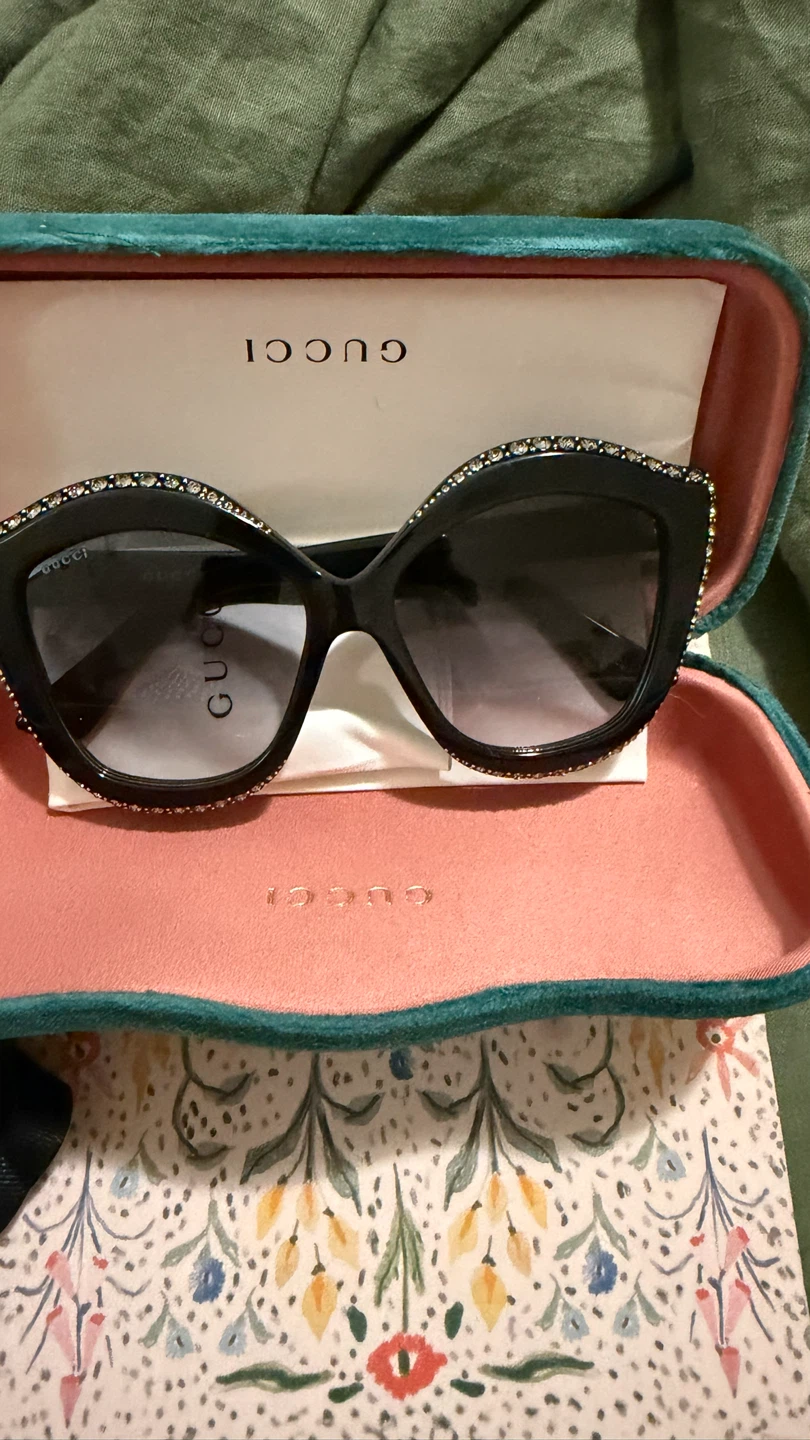 GUCCI Sunglasses