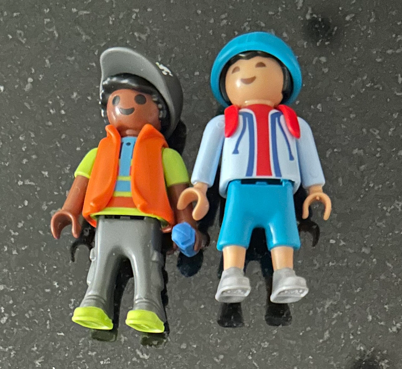 Rainbow Friends & Playmobil Figures Set - photo 2