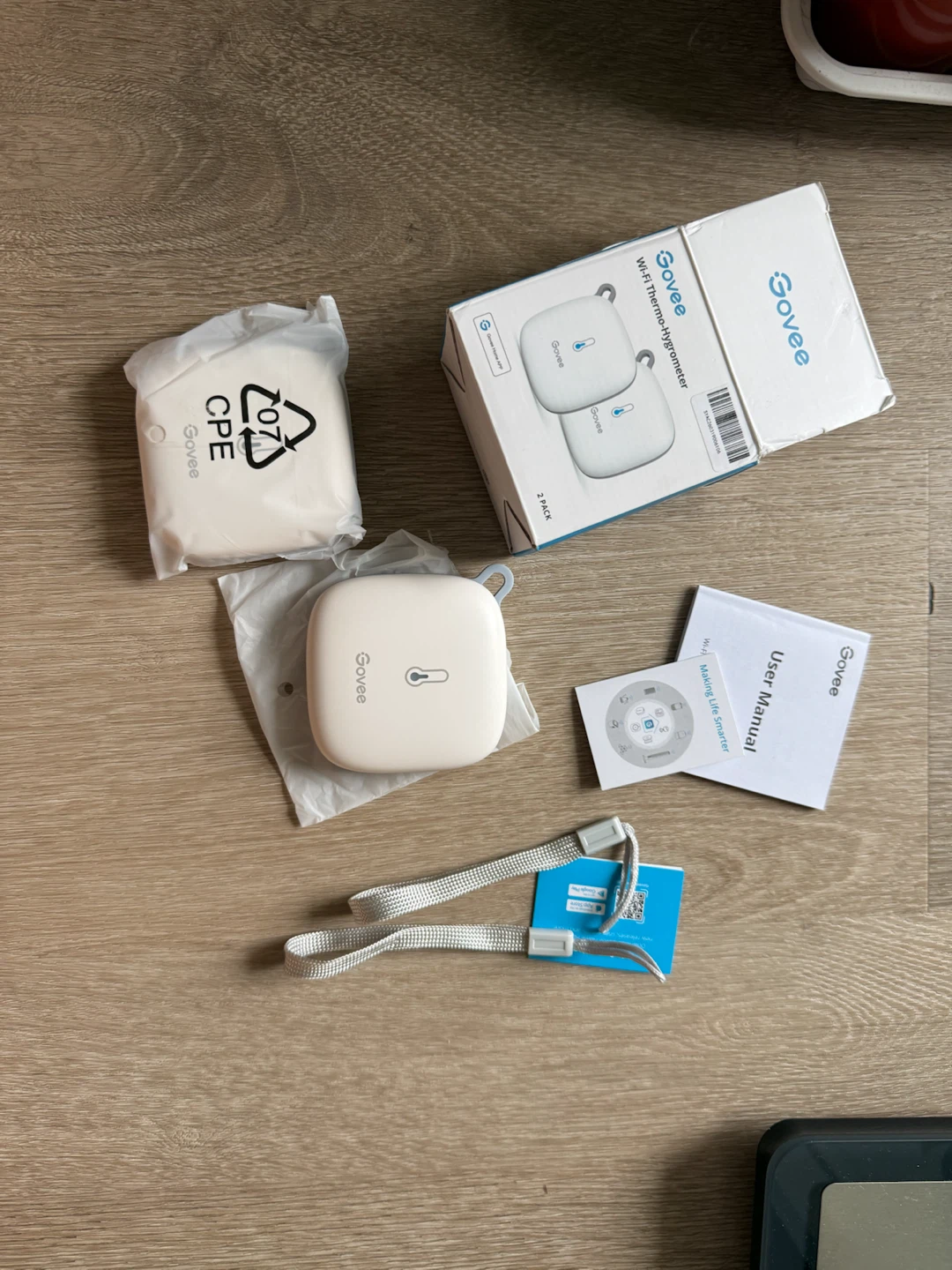 Govee Wi-Fi Thermo-Hygrometer - photo 2