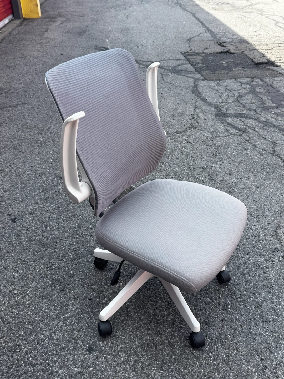 Grey Office Chair with Mesh Back - photo 2