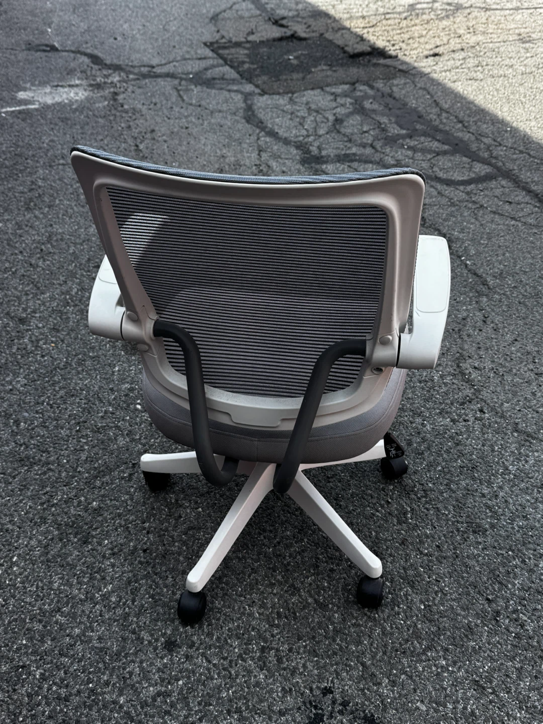 Grey Office Chair with Mesh Back - photo 3