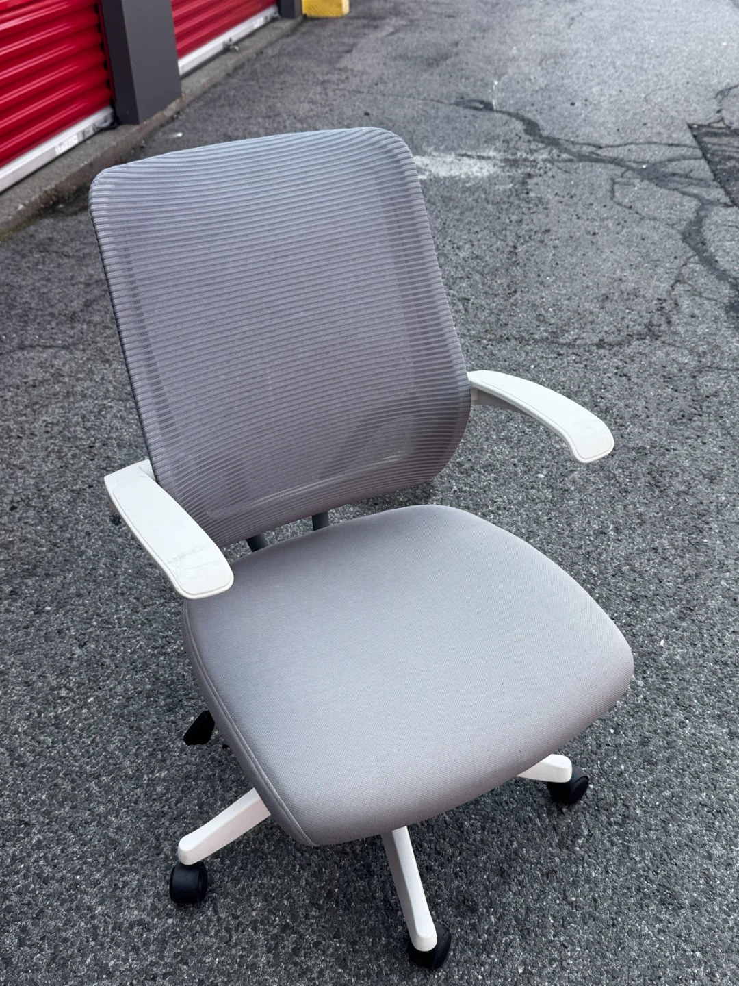 Grey Office Chair with Mesh Back - photo 4
