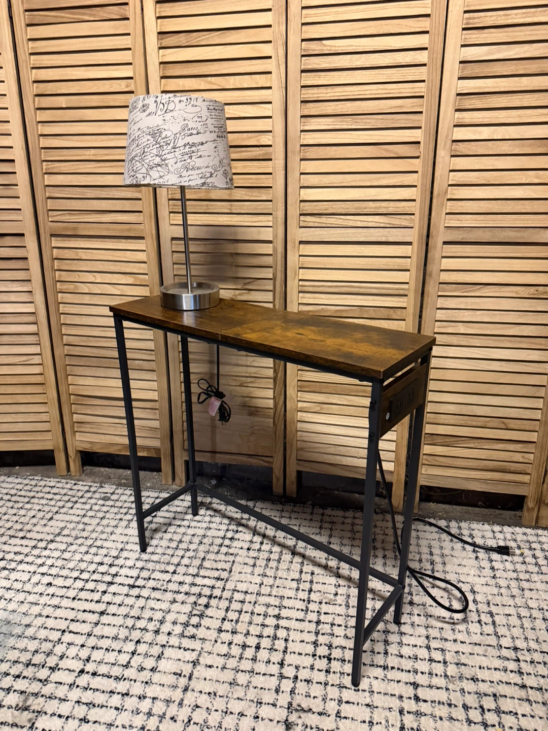 Console table with outlets - photo 2
