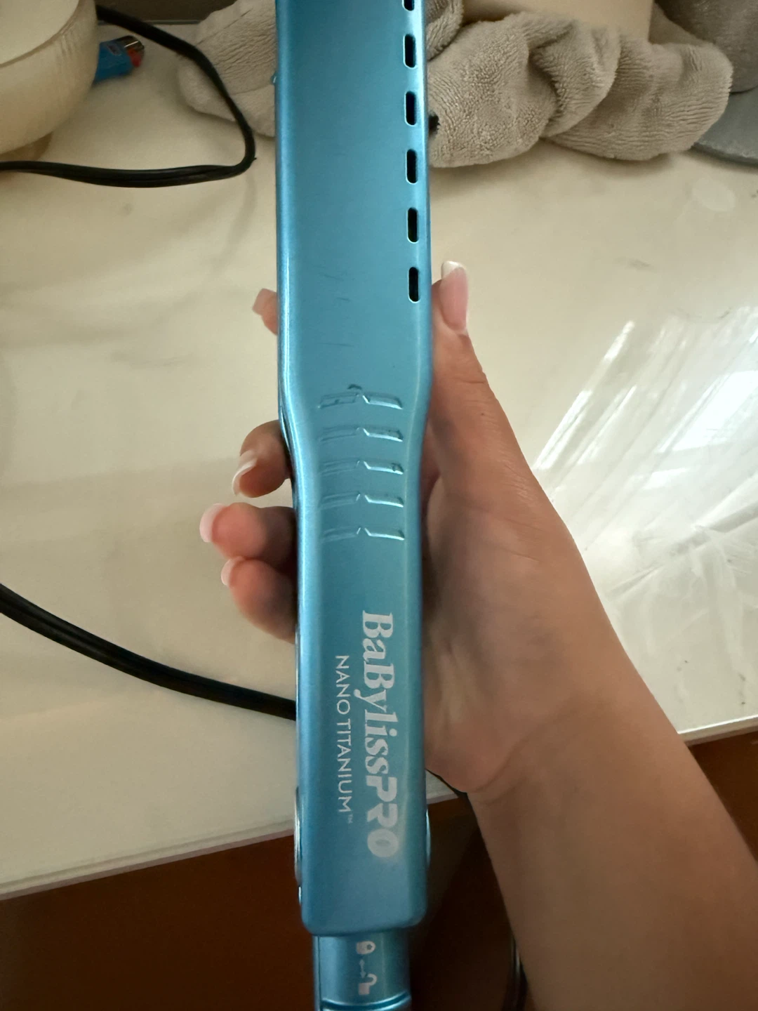 BaBylissPRO Nano Titanium Straightener