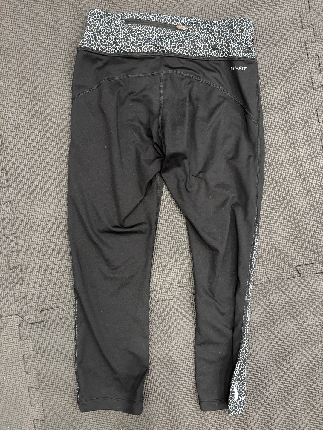 Nike Dri-FIT Running Capris XS - photo 3