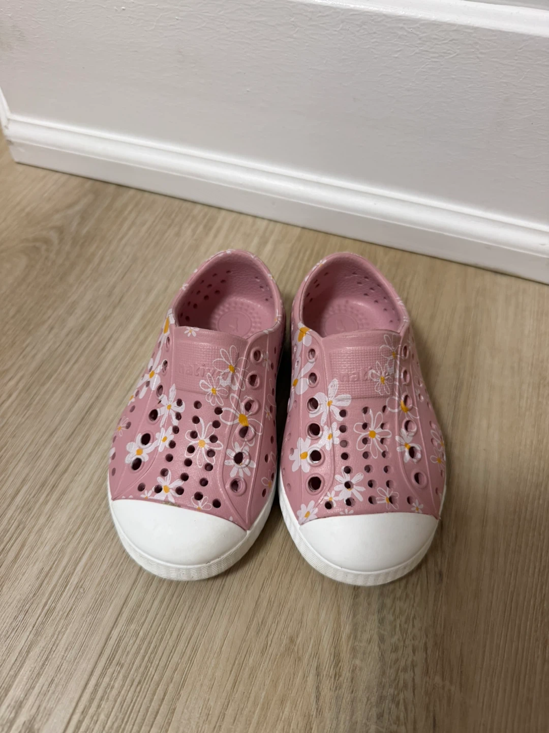 Native Shoes Jefferson Child C5 Pink Floral