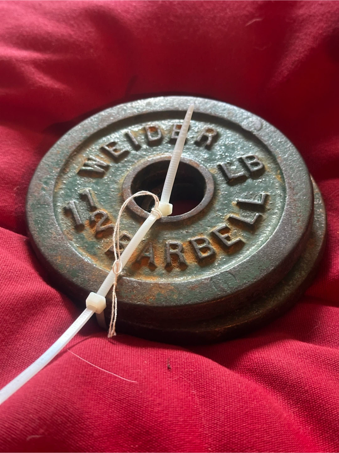 Pair of vintage weilder 1.5 barbell weights