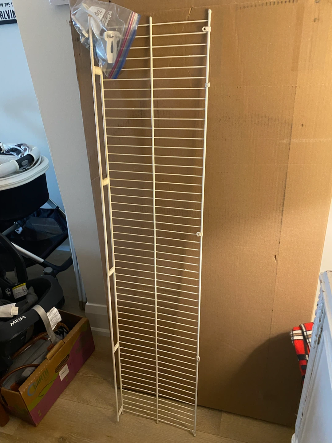 White wire shelving unit