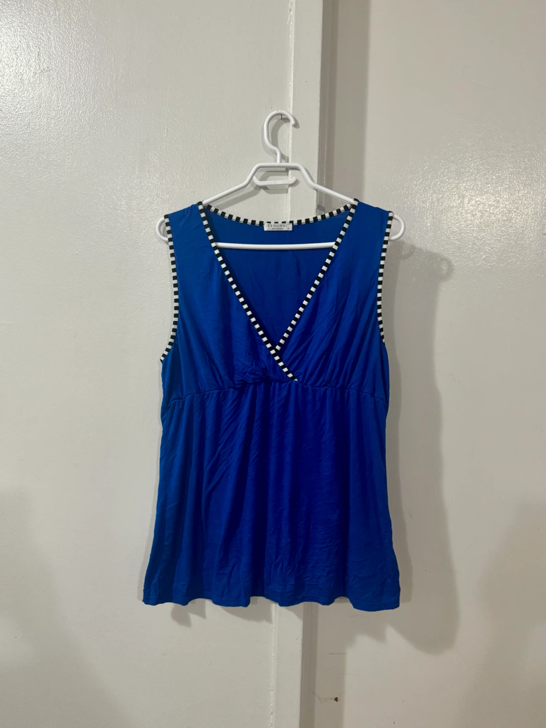 Ekouaer Blue Sleeveless V-Neck Top XL
