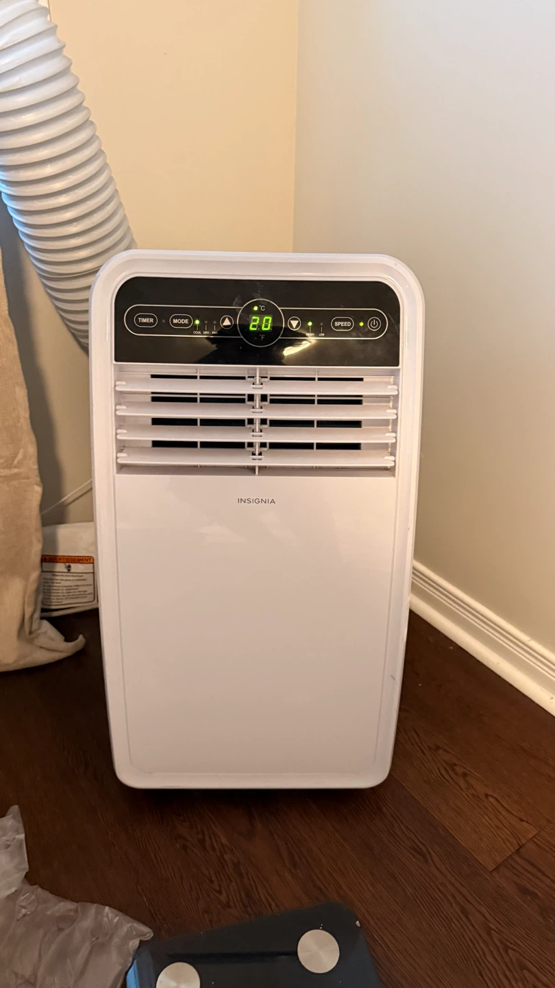 Insignia Portable Air Conditioner - photo 2