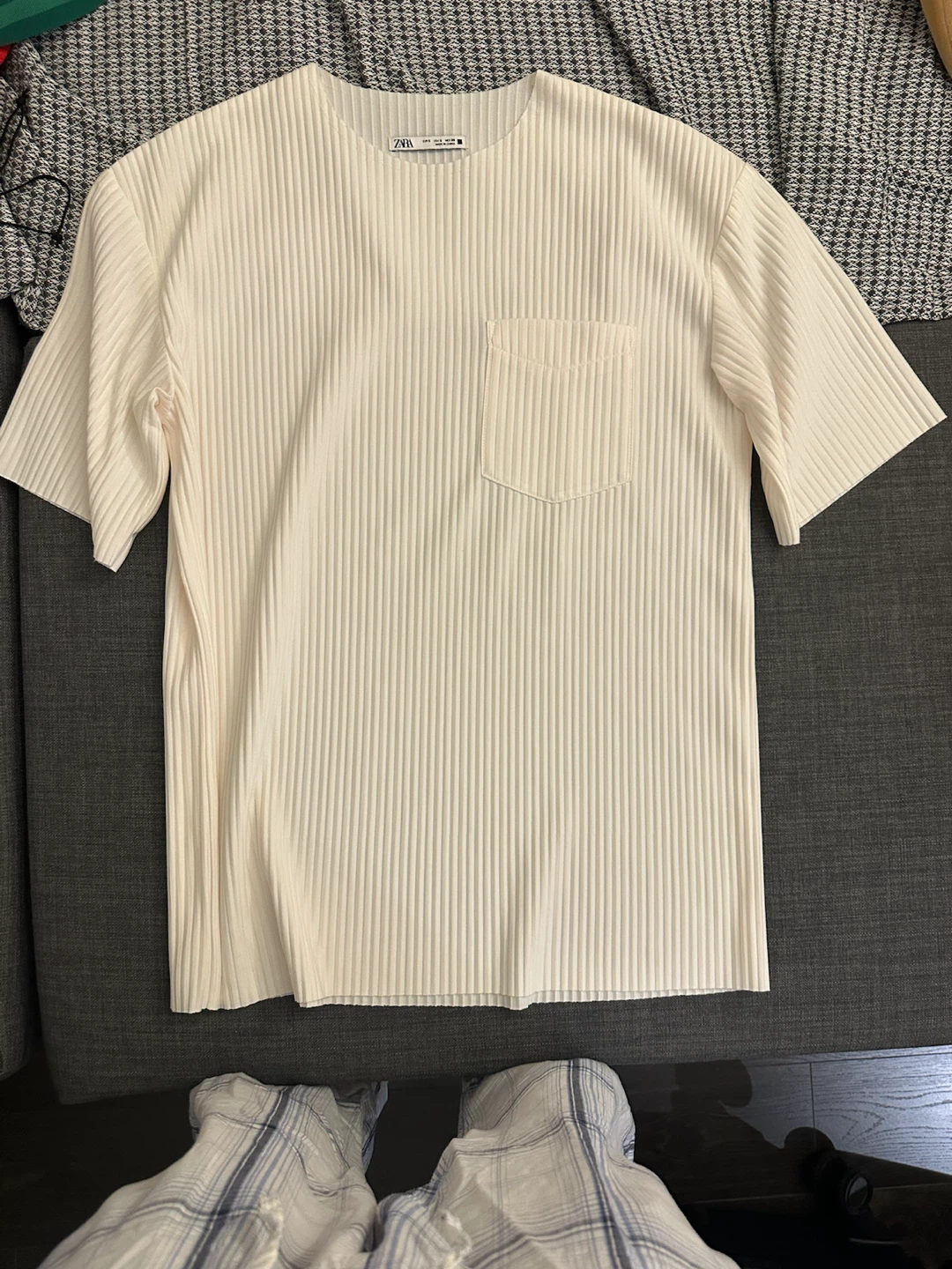 Zara Cream Pleated Pocket T-Shirt Size S fits like M