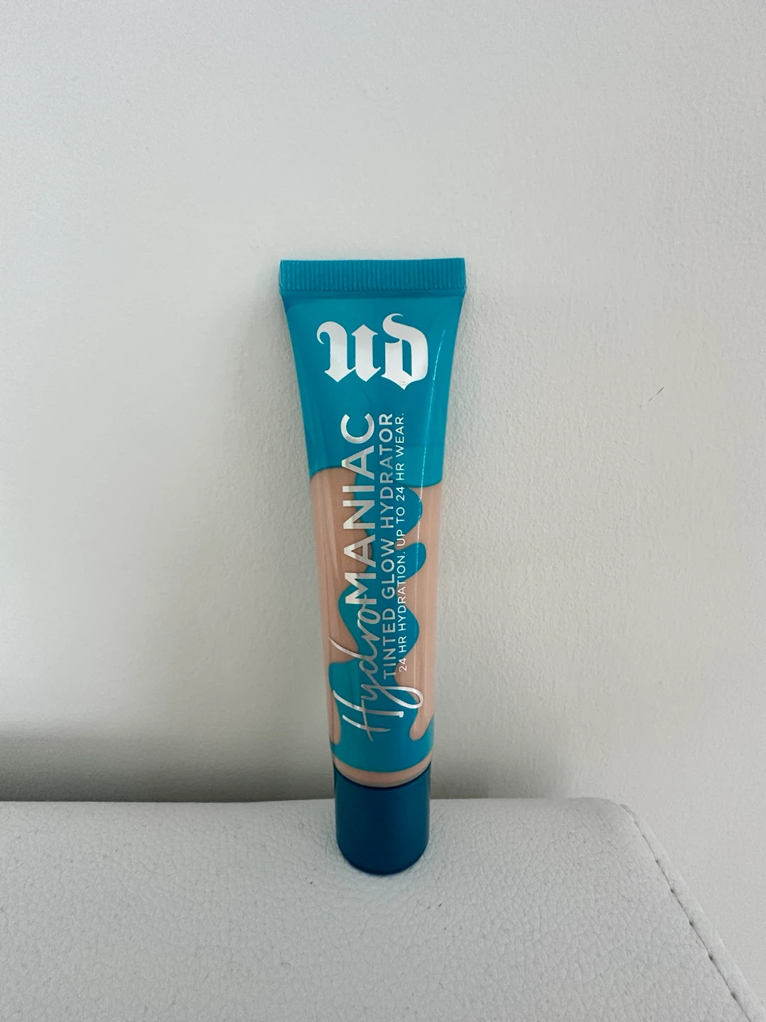 Urban Decay Hydromaniac Tinted Glow Hydrator Light 30 - photo 3