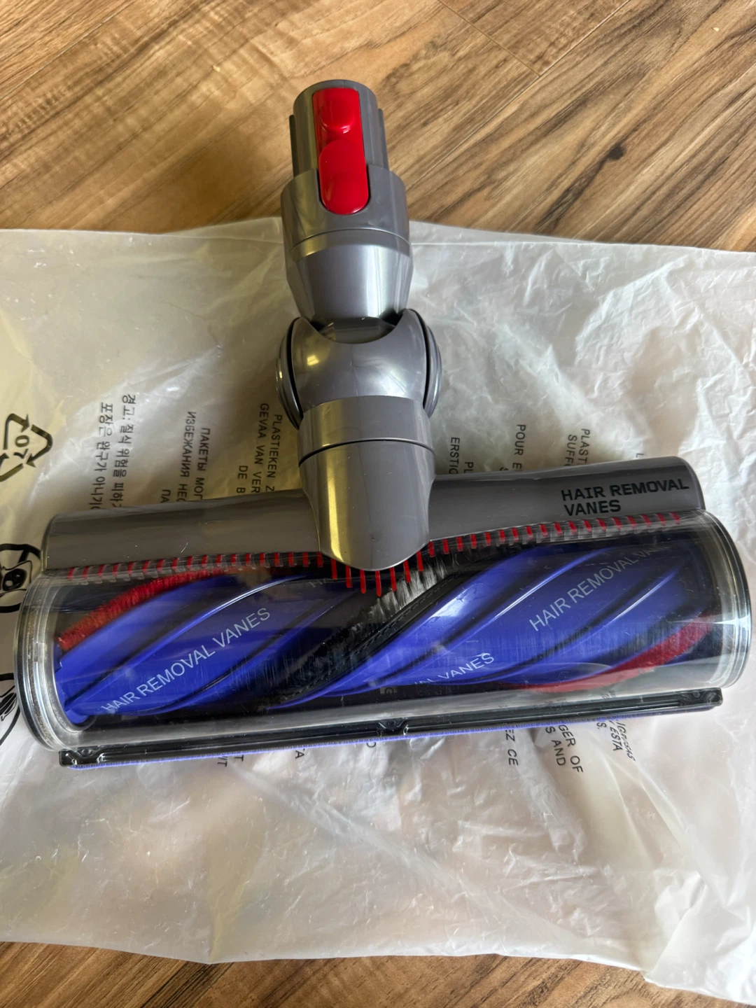Dyson Anti-Tangle Replacement Vacuum Head - photo 3