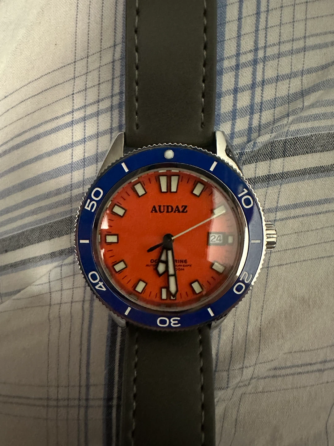 Audaz Octomarine Automatic NH35 Dive Watch - Orange Dial - photo 2