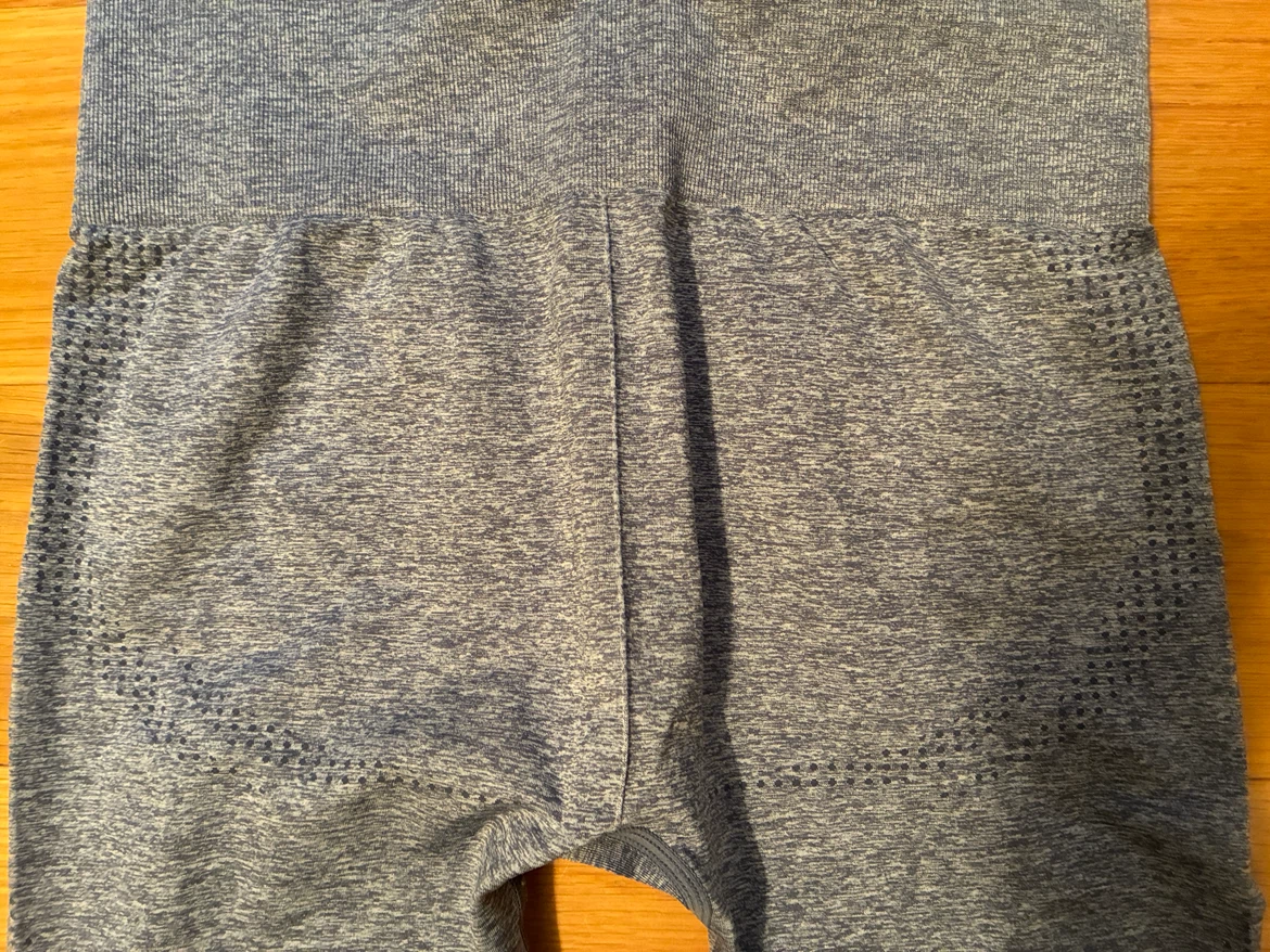 Gymshark leggings size medium - photo 5