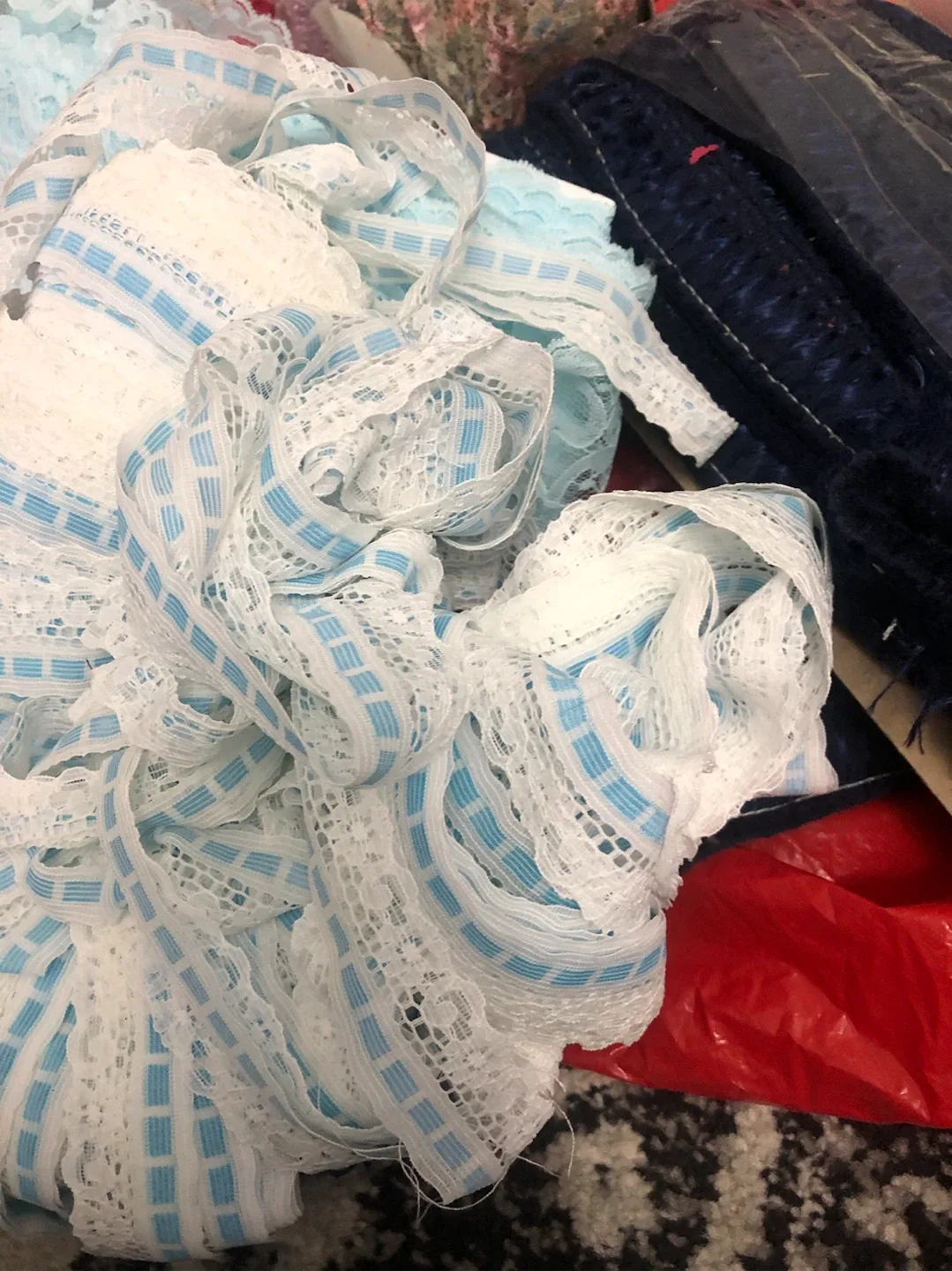 Fabric Trims and Lace Bundle each one mor then 100 meters - photo 2