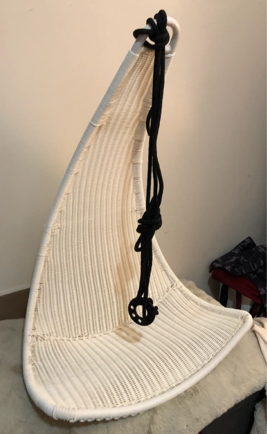 BRAND NEW White Woven Hammock Swing Chair