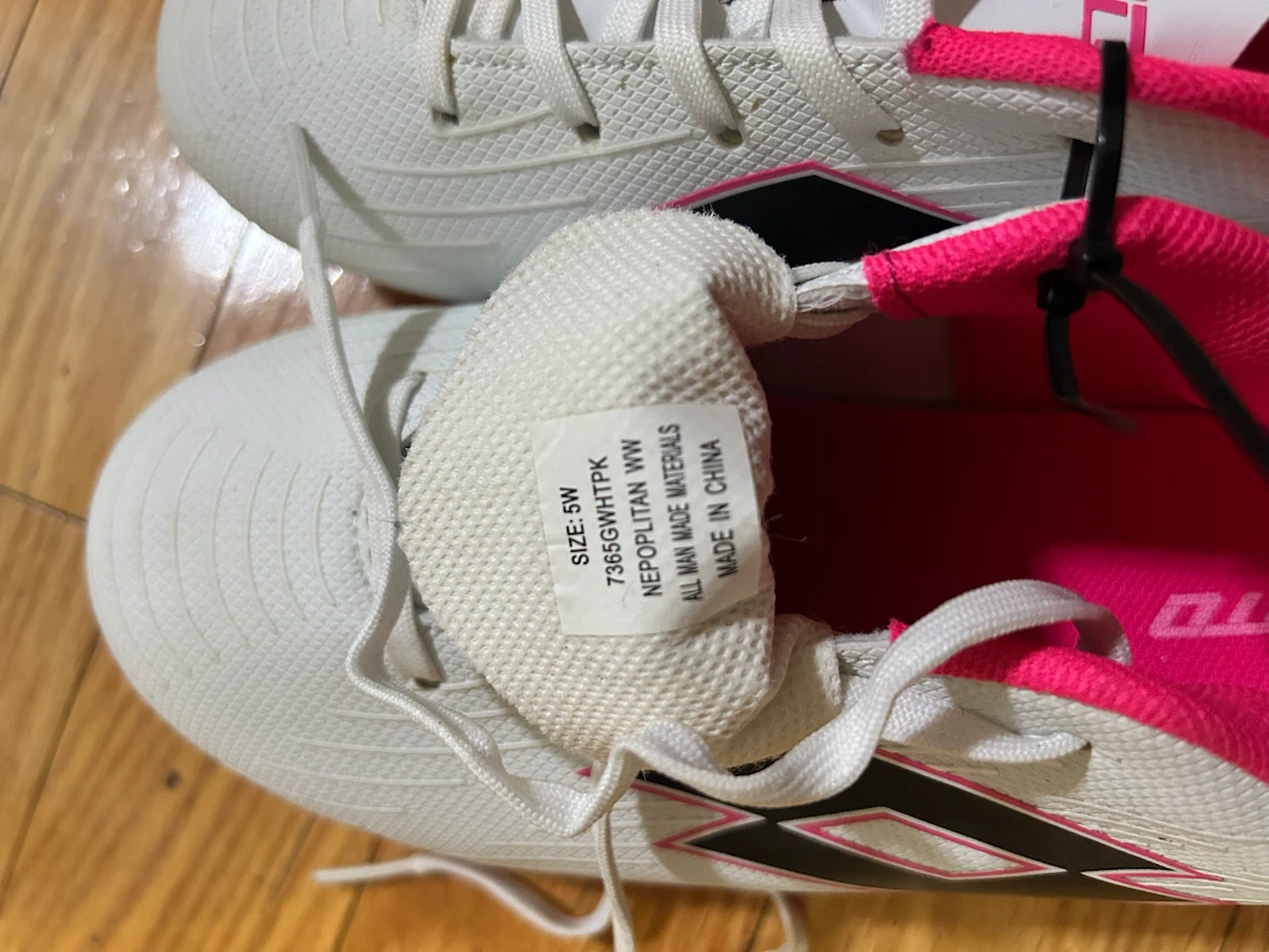 Lotto Kids Soccer Cleats White/Pink Size 5W