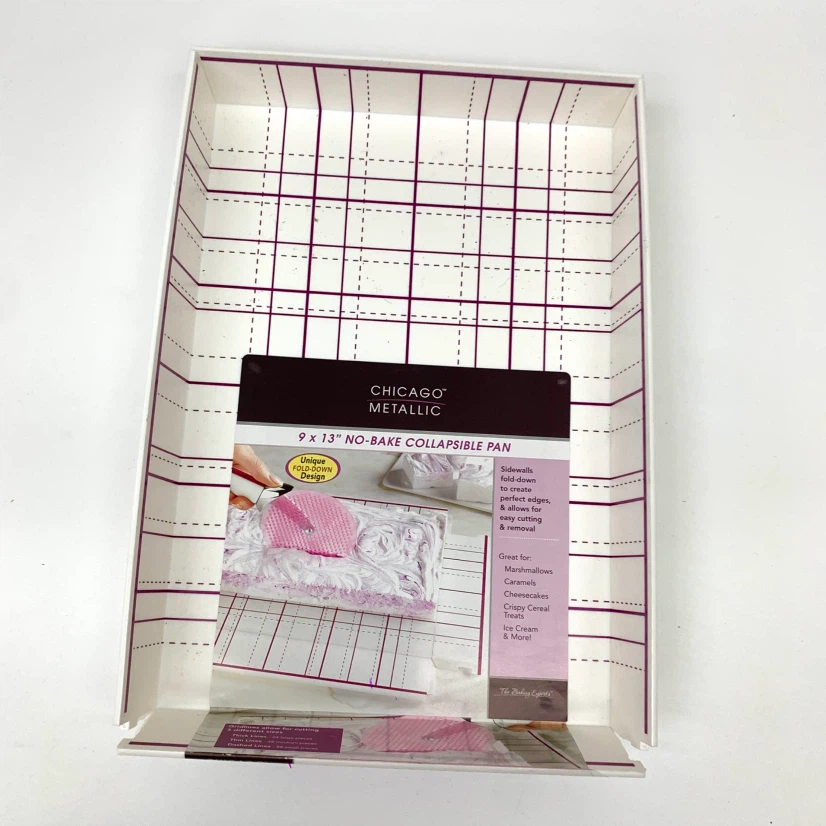 Chicago Metallic 9" x 13" No-Bake Collapsible Pan - photo 2