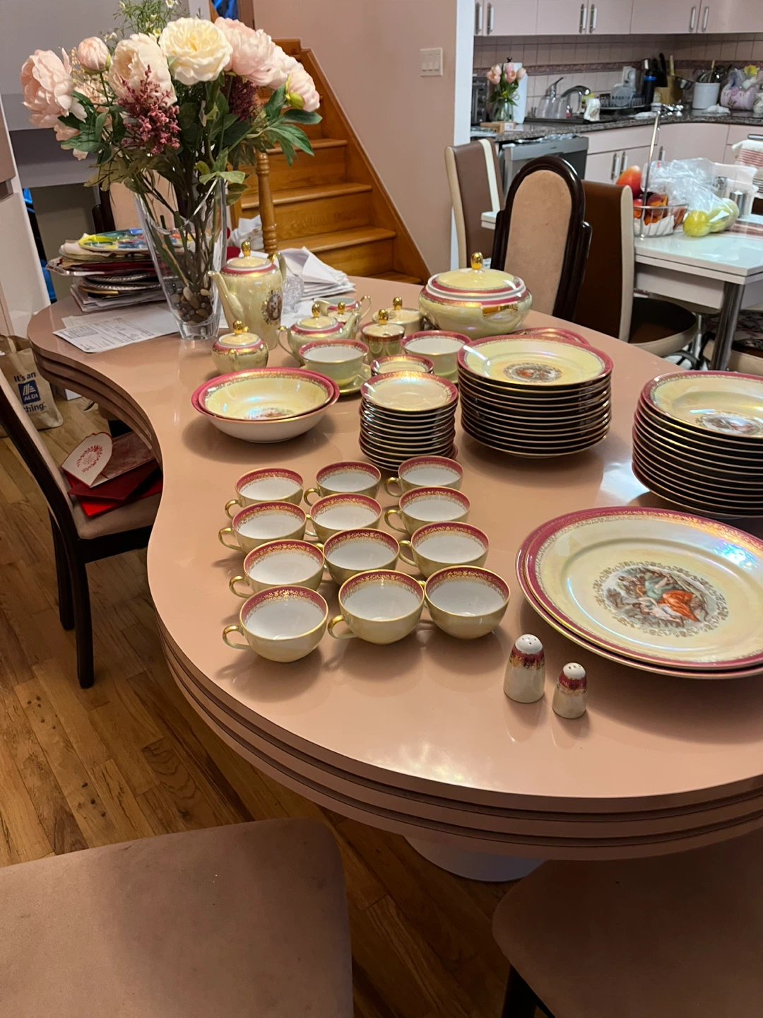 80 pc porcelain set
