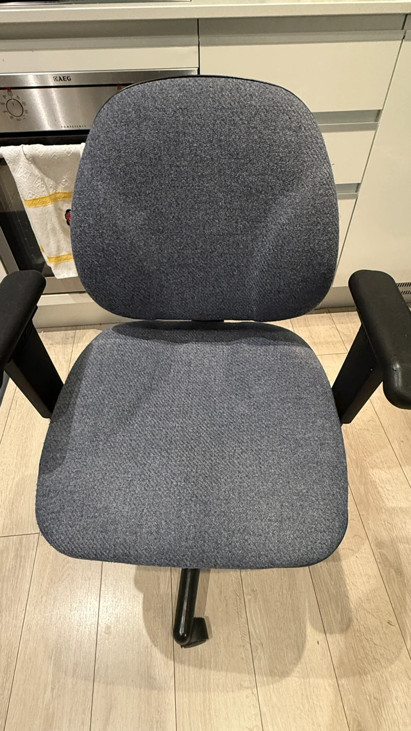 Global Ergonomic Office Chair with Armrests - Blue - photo 5