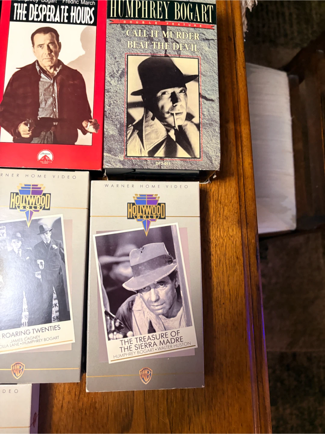 Humphrey Bogart VHS Movie Collection - photo 2