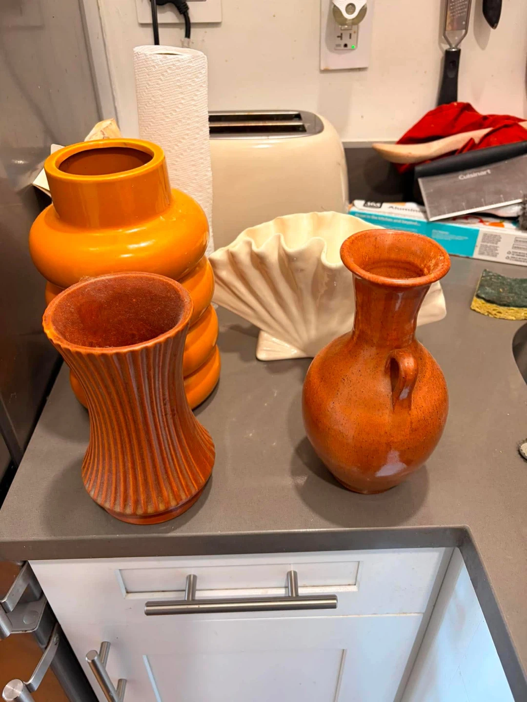 Free 4 Gorgeous Vases Decorative Pieces