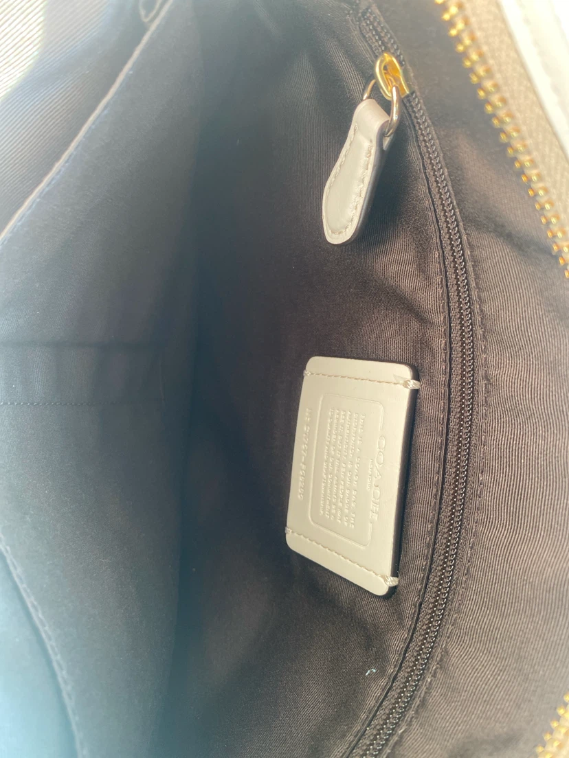 Coach Signature Monogram Shoulder Bag - photo 2
