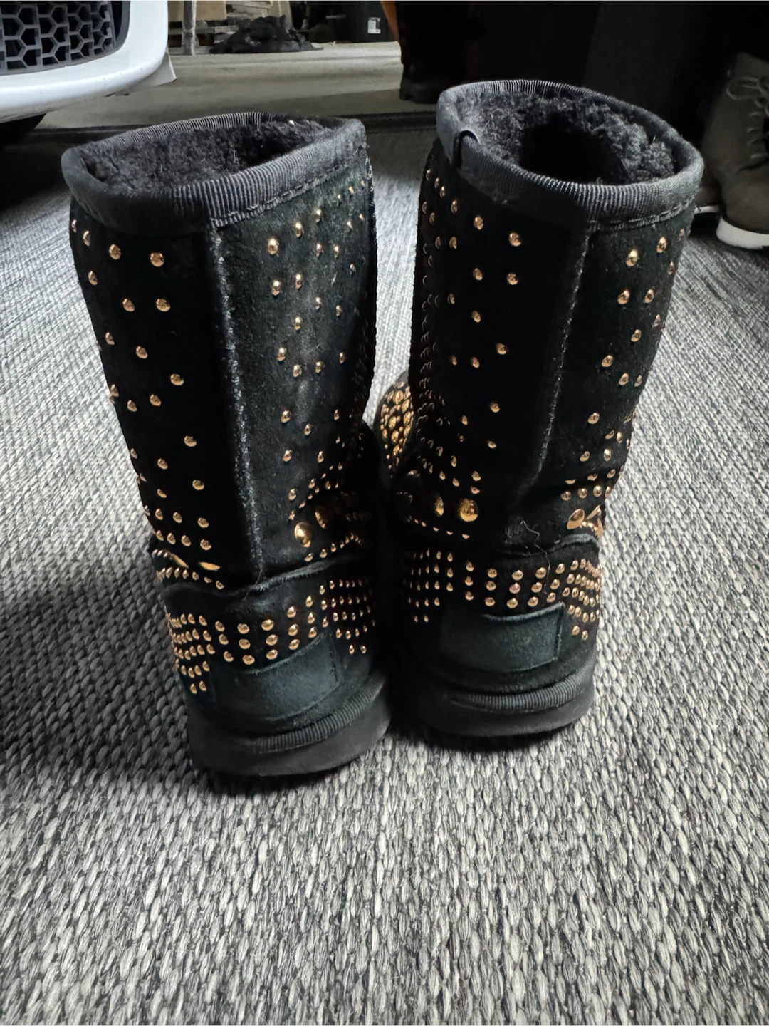 jimmy choo UGG Black Studded Boots Size 6 - photo 2