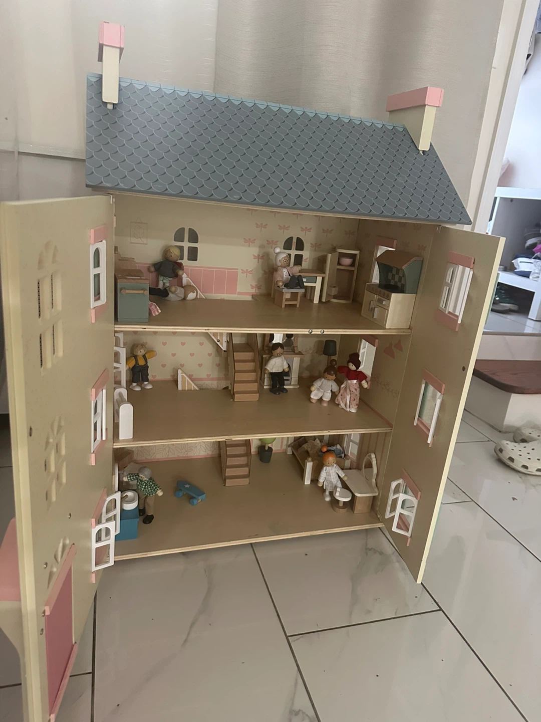 Wooden Dollhouse with Furniture and Figures