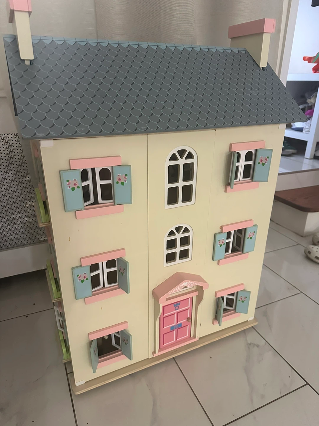 Wooden Dollhouse with Furniture and Figures - photo 2