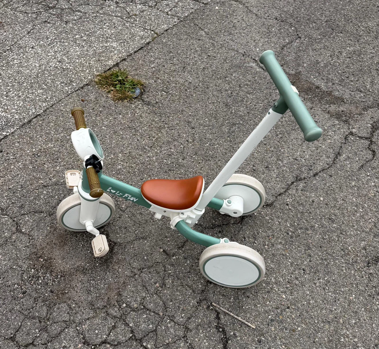 LOL-FUN 3-in-1 Convertible Tricycle and Balance Bike