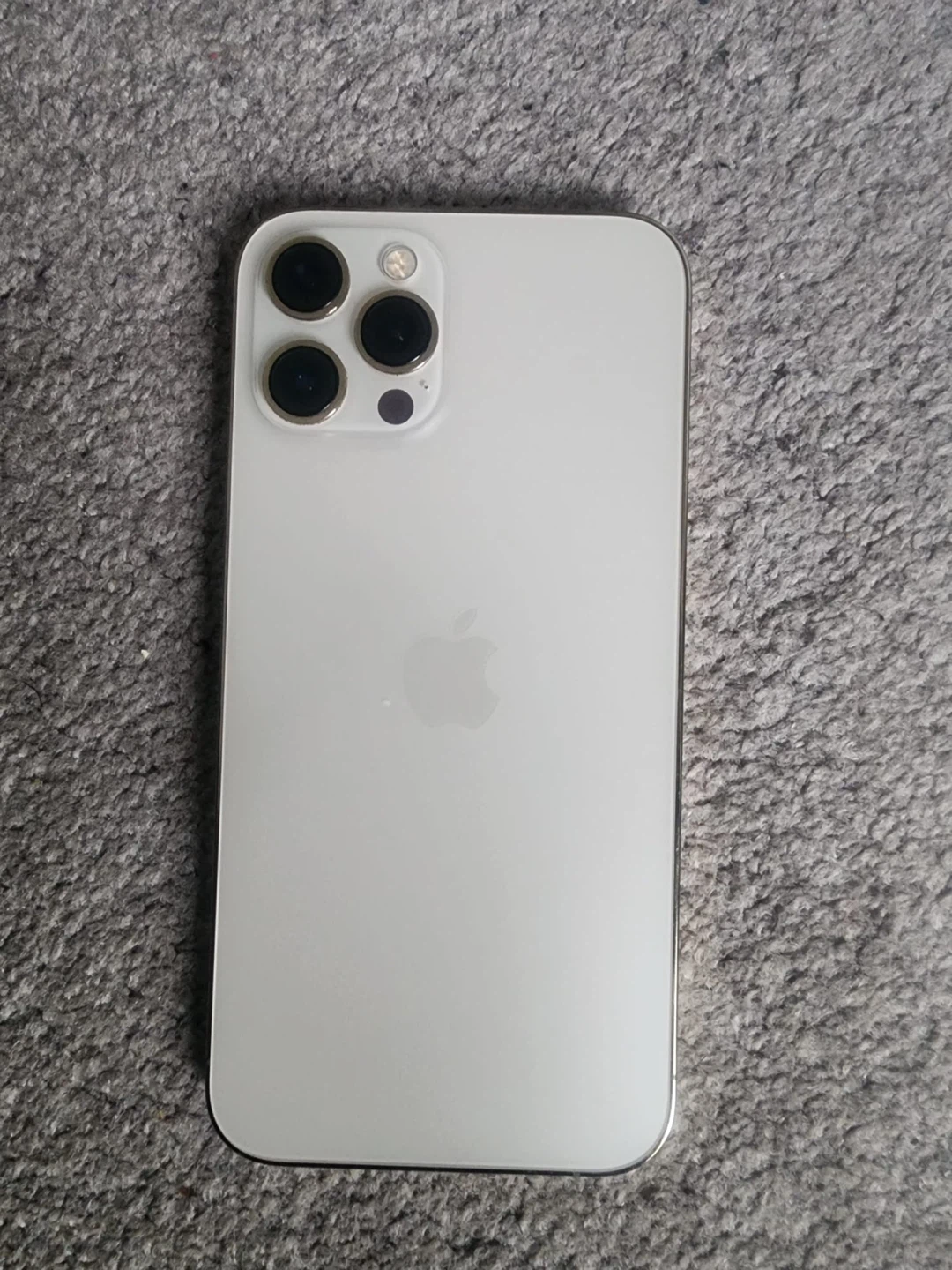 Apple iPhone 12 Pro Max