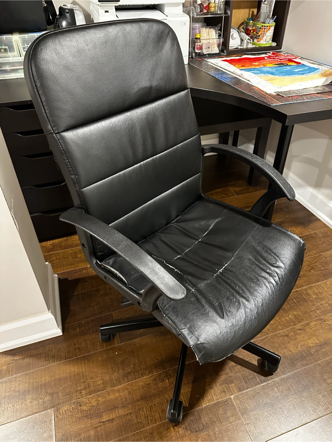 NEED GONE ASAP ‼️ Black Executive Office Chair - photo 2