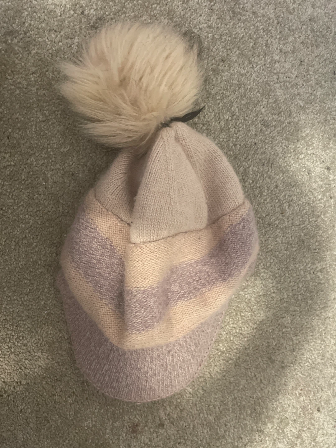 Winter hats and muffs , 5$ each - photo 2