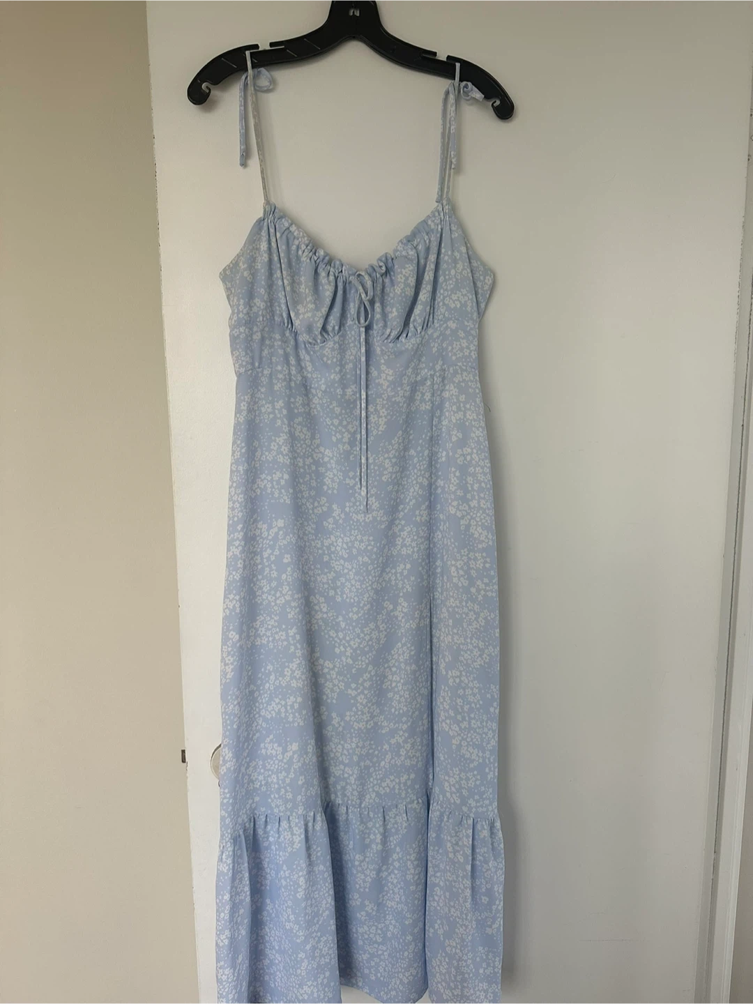 Park & Fifth Light Blue Floral Midi Dress