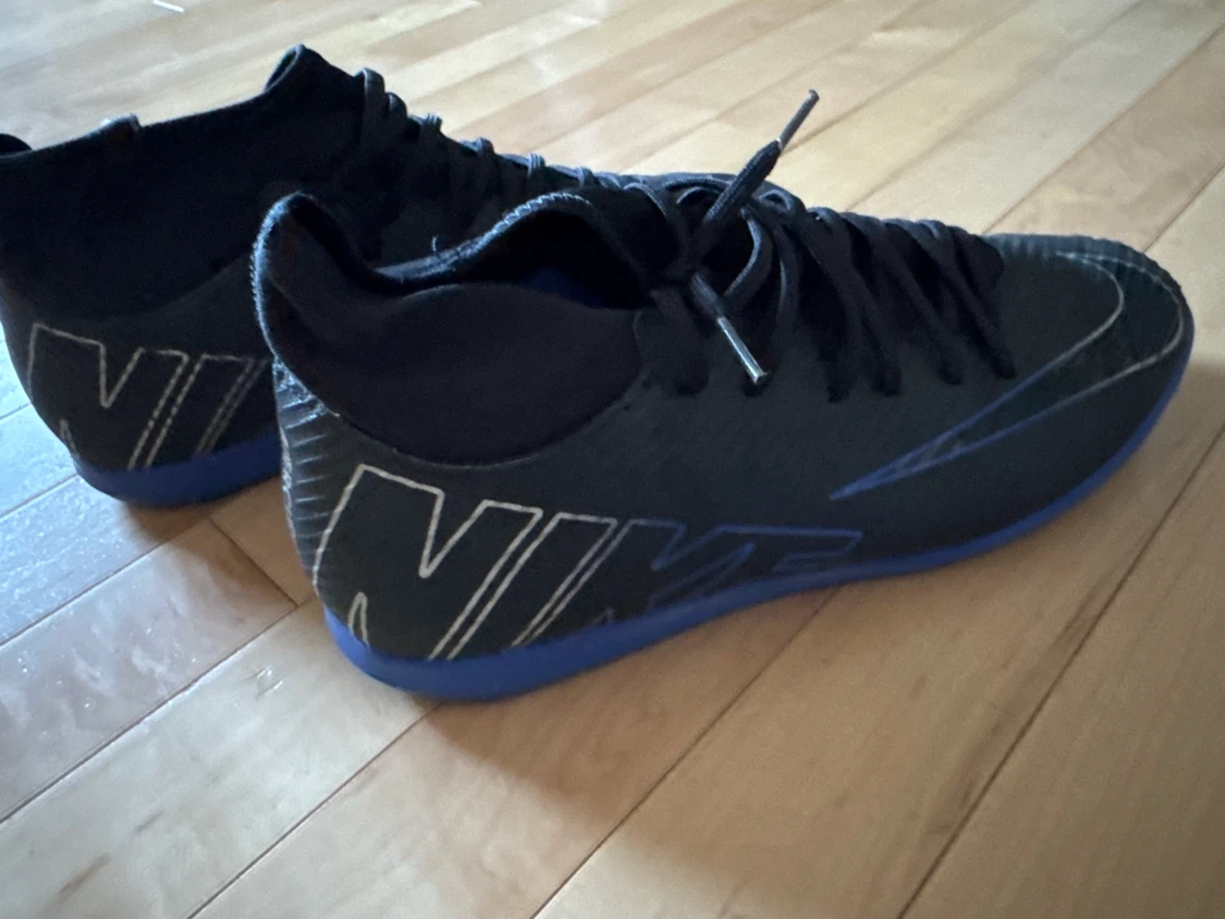 Nike Turf Soccer Shoes