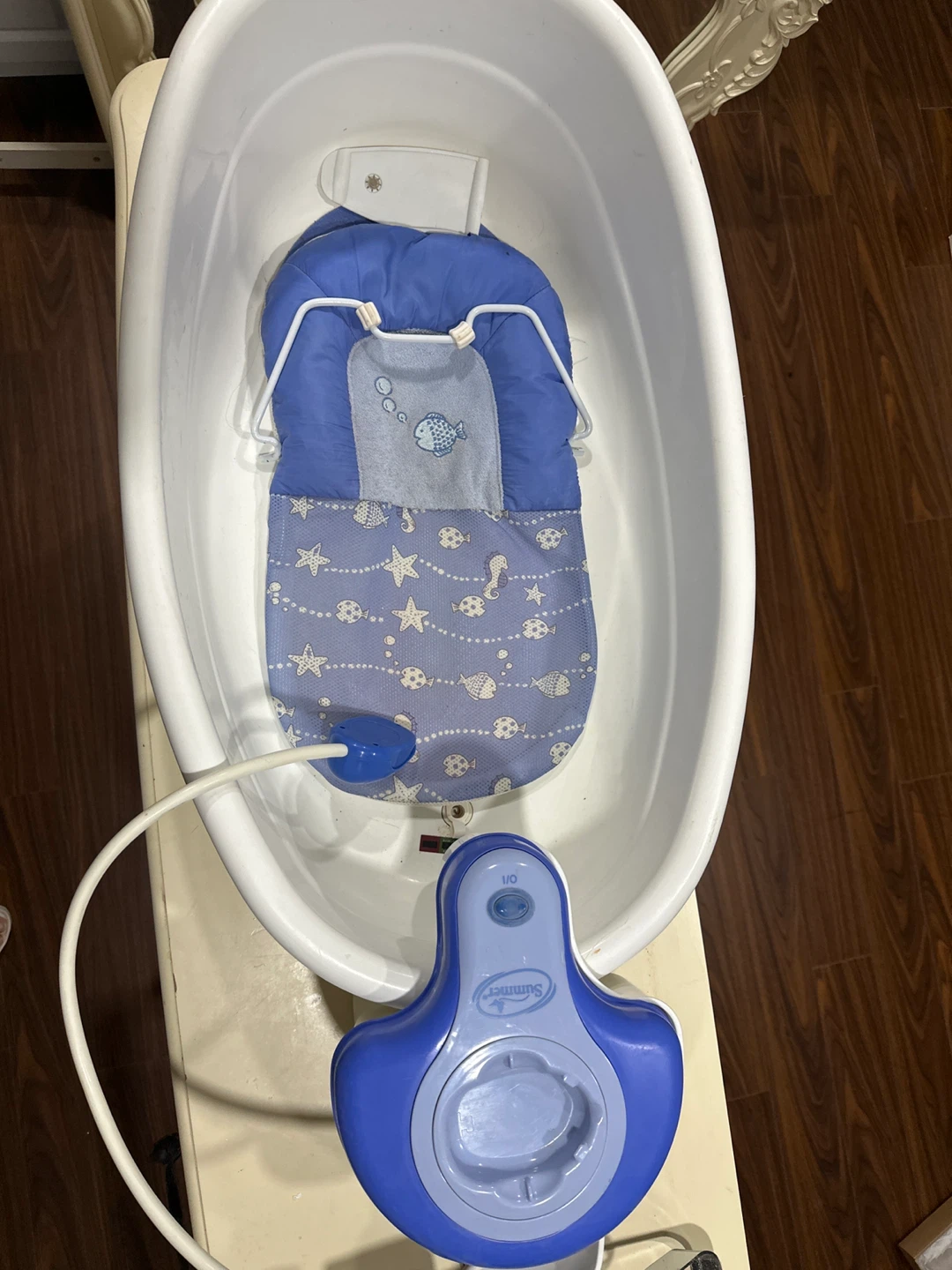 Infant bath tub set
