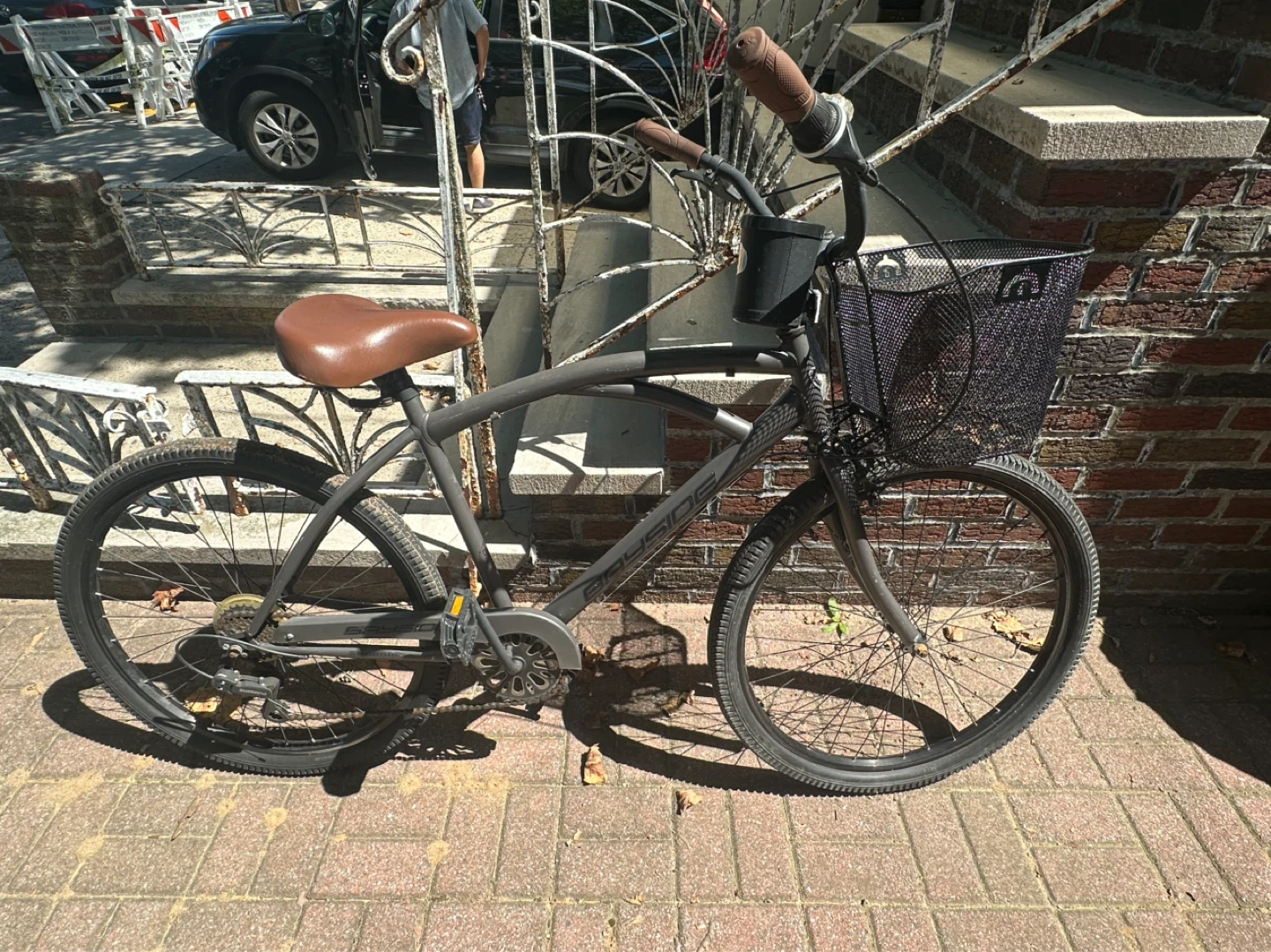 Gray Cruiser Bicycle with Basket - photo 3