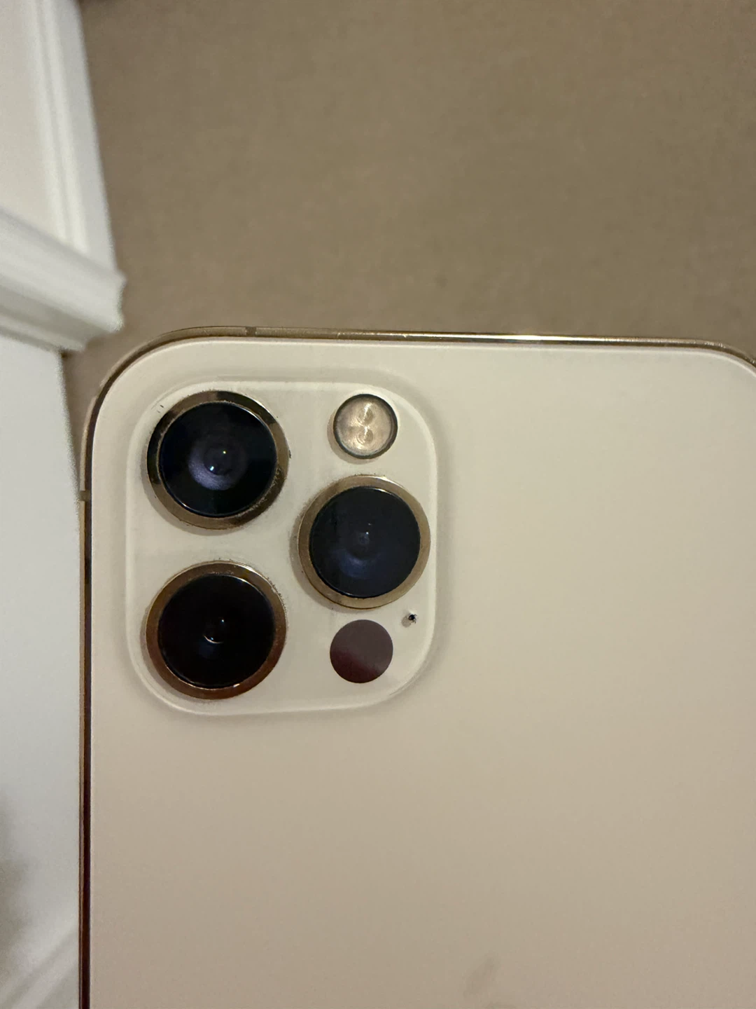 Apple iPhone 12 Pro Gold - photo 2