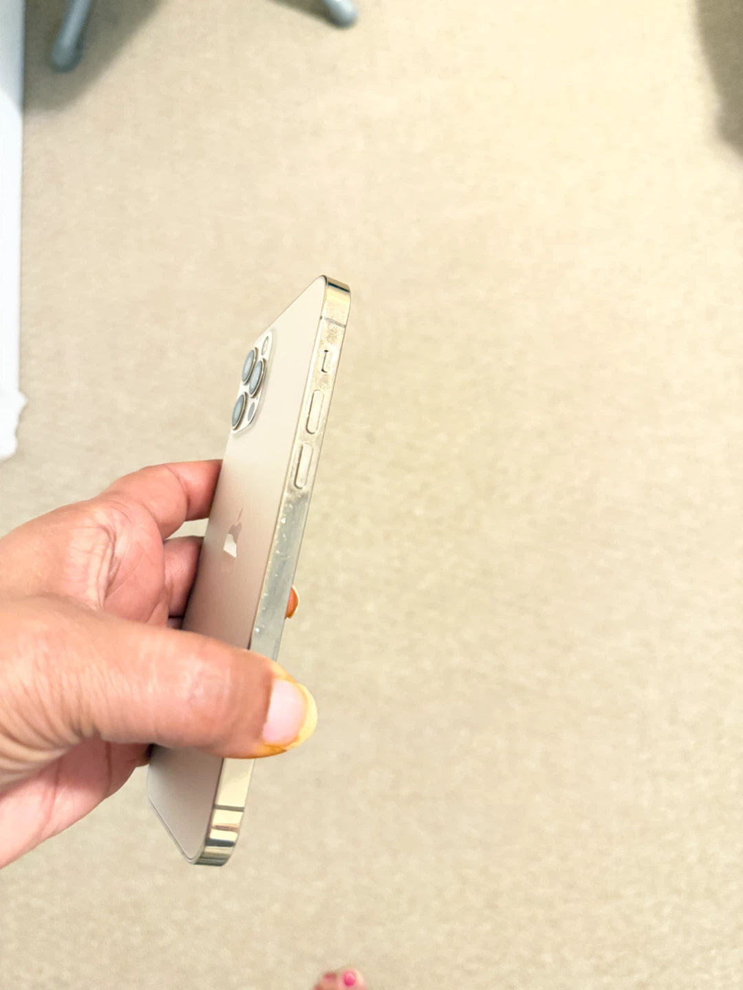 Apple iPhone 12 Pro Gold - photo 4
