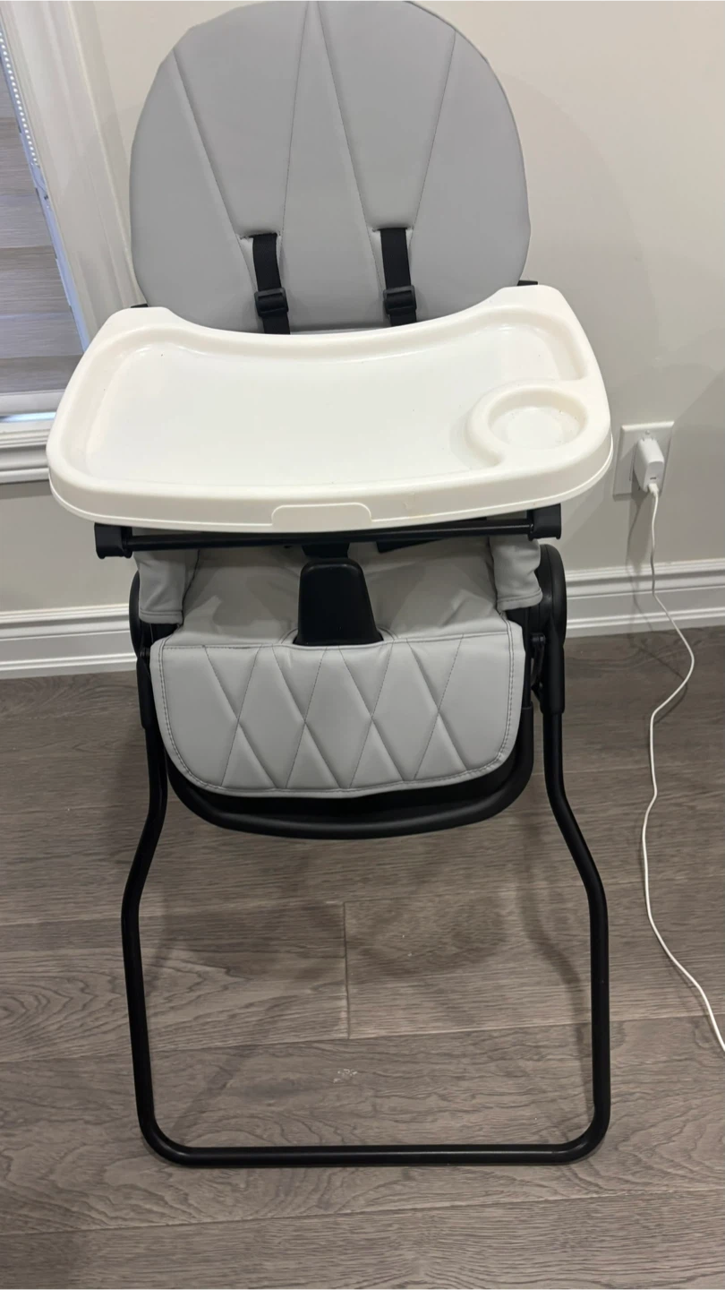 Grey High Chair with Tray - photo 4