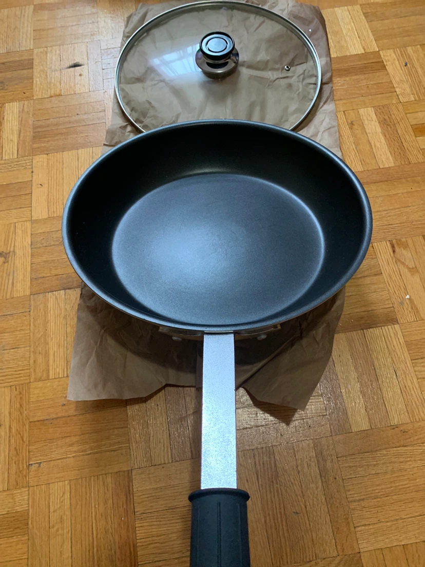 Mirro-Matic Frying Pan with Lid