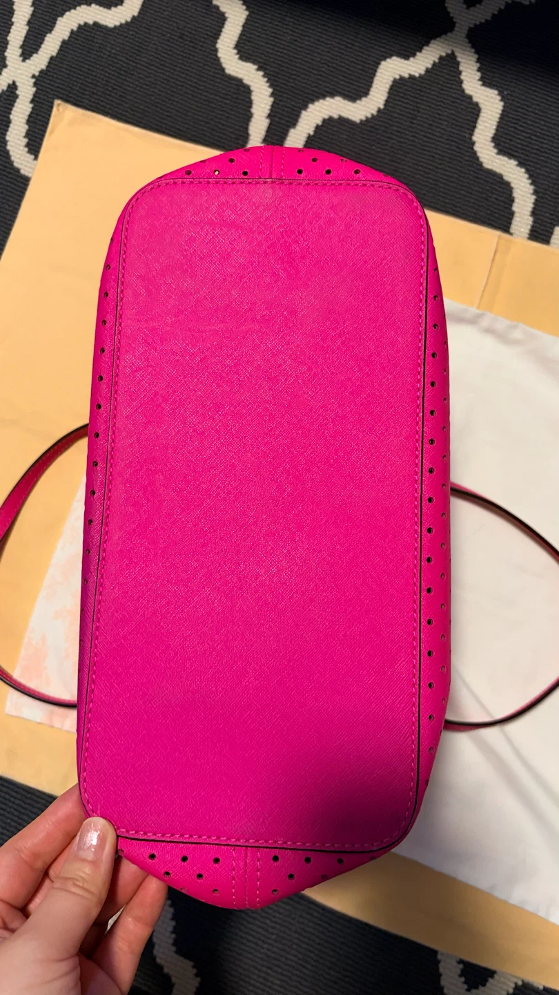 Michael Kors Dark Pink Perforated Tote Bag - photo 4