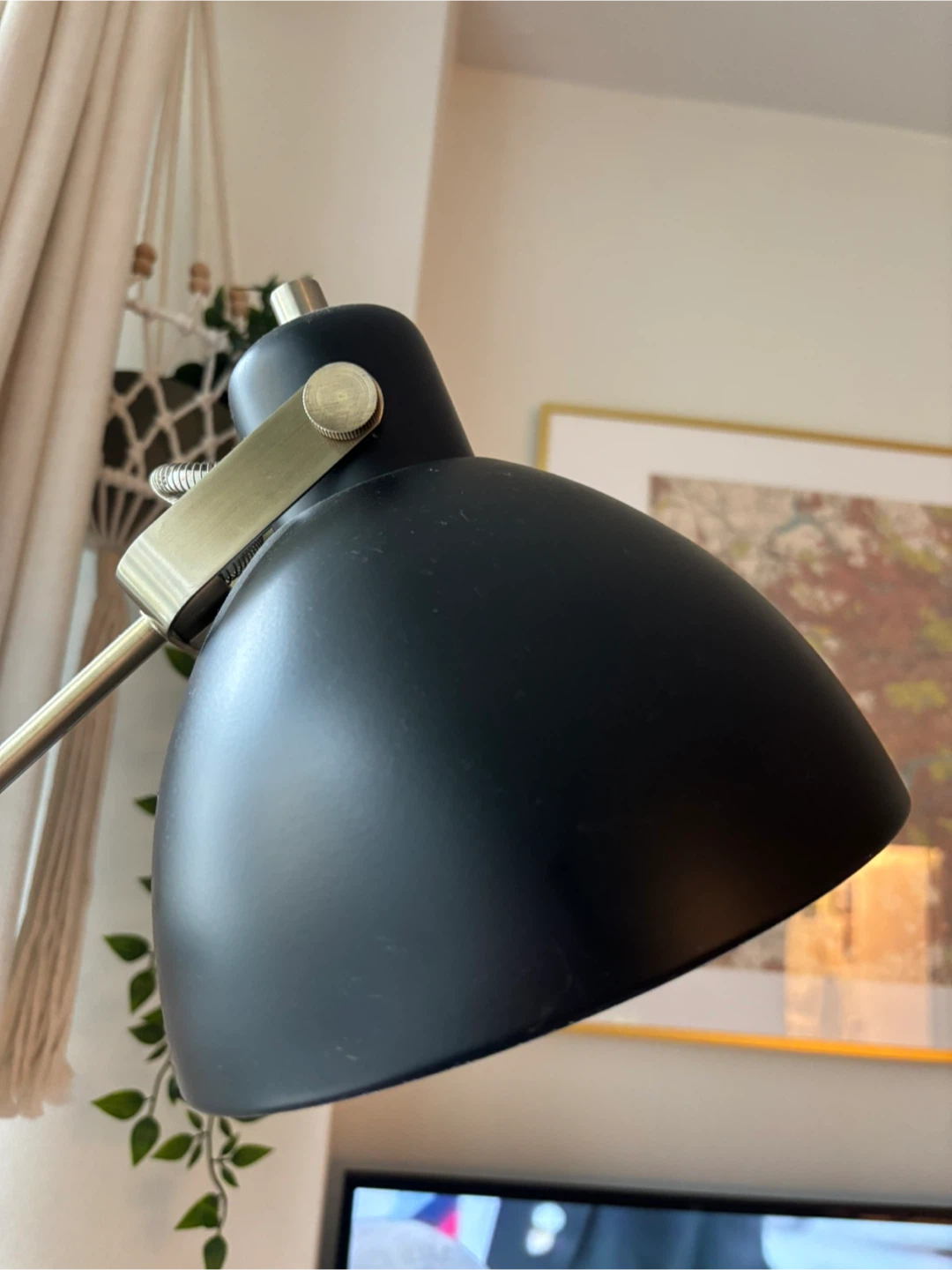 MOVING - Black and Brass Adjustable Floor Lamp - photo 2