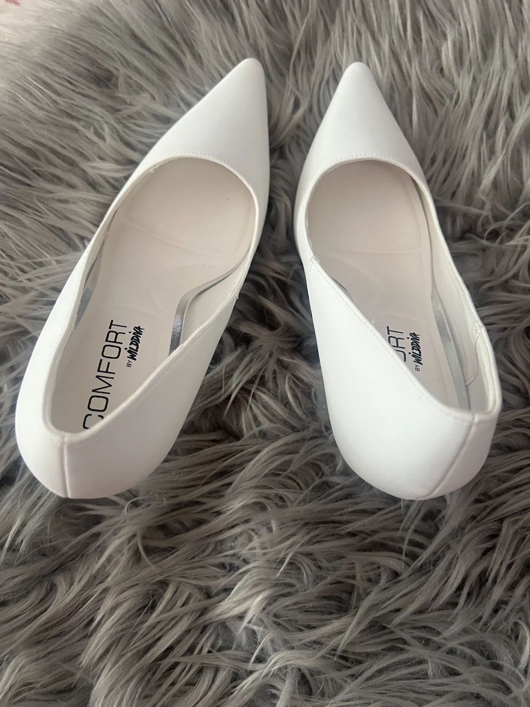 Wild Diva White Pointed Toe Heels - photo 5